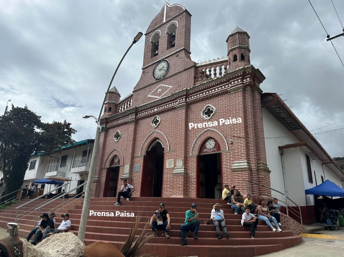 574349942_865127842748871_3431722825426422438_n